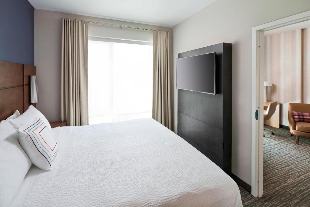 Residence Inn By Marriott Greenville Downtown Extérieur photo