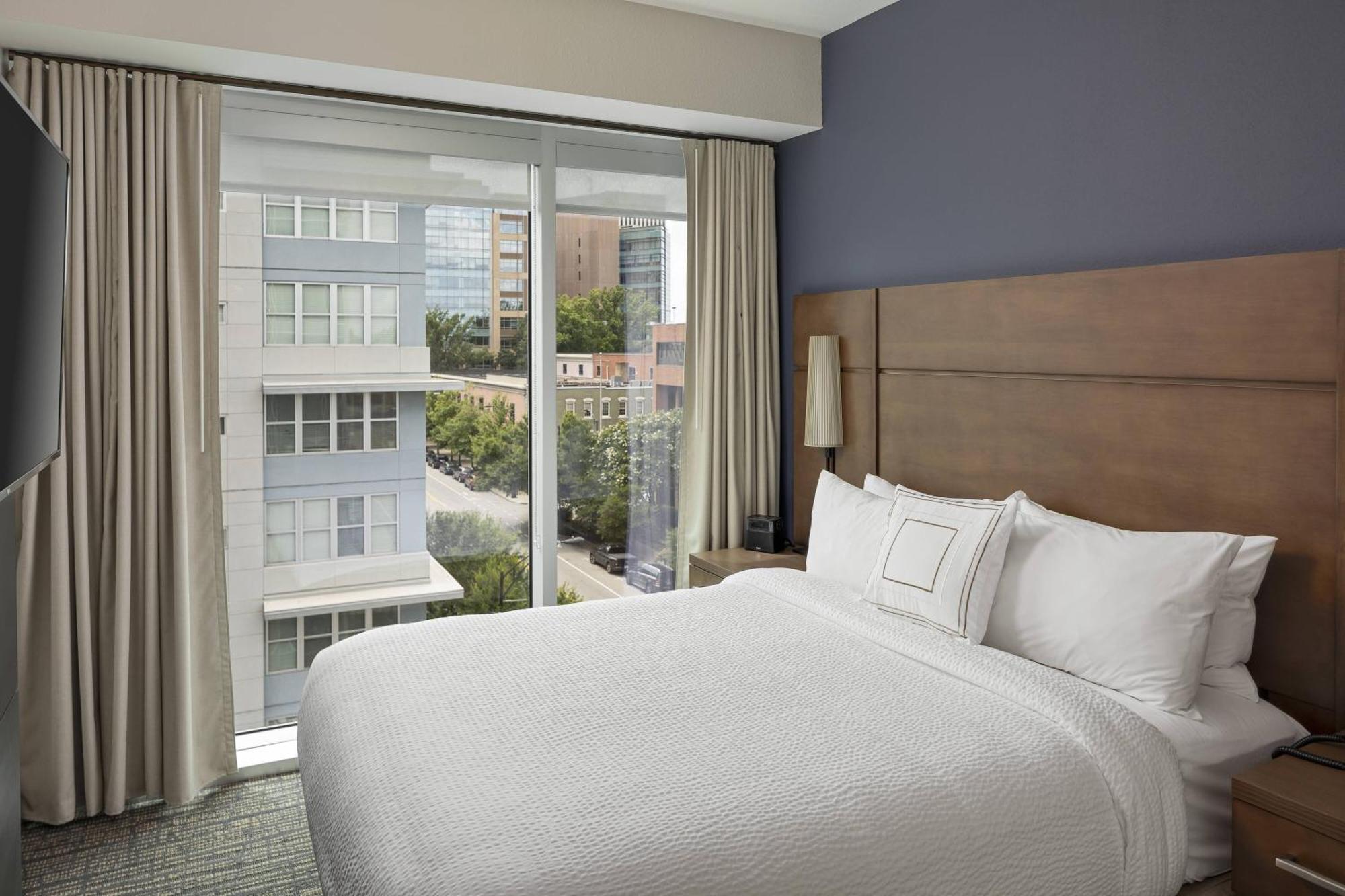 Residence Inn By Marriott Greenville Downtown Extérieur photo