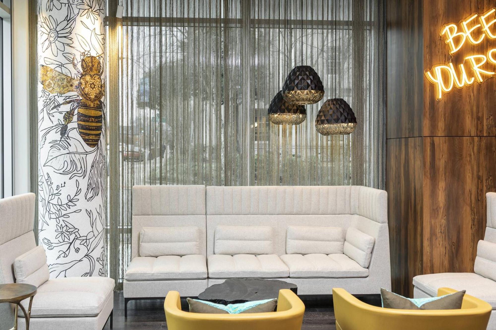 Residence Inn By Marriott Greenville Downtown Extérieur photo